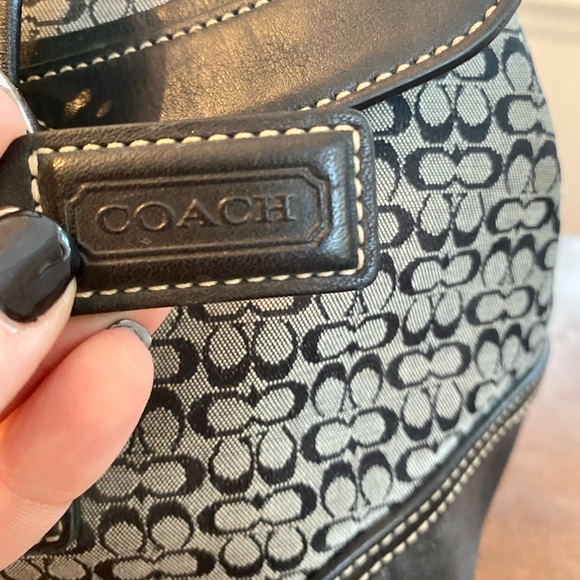 COACH- Navy blue signature canvas purse - Picture 2 of 6